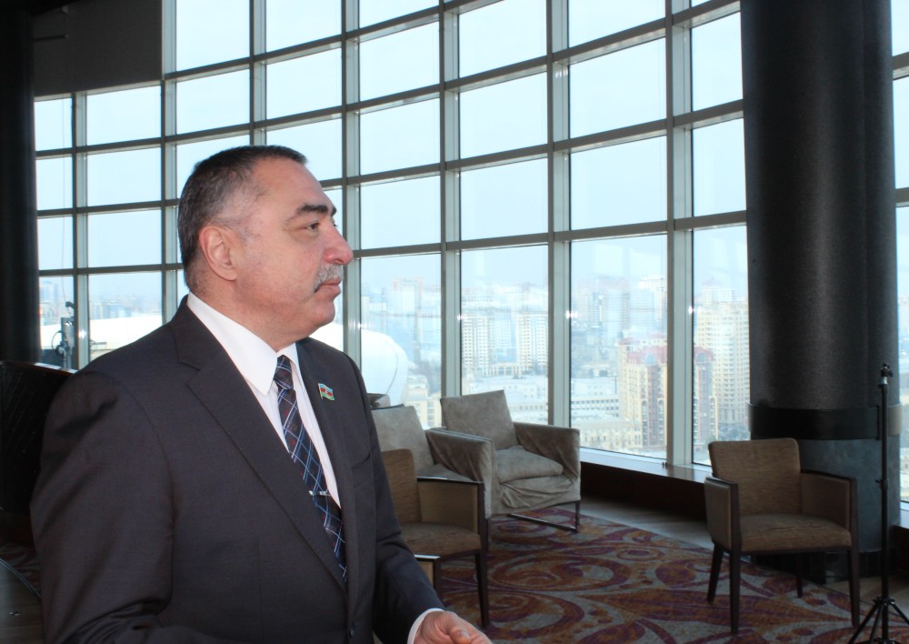 “Paşinyan gah nala vurur, gah da mıxa”-Millət vəkili Rufət Quliyev